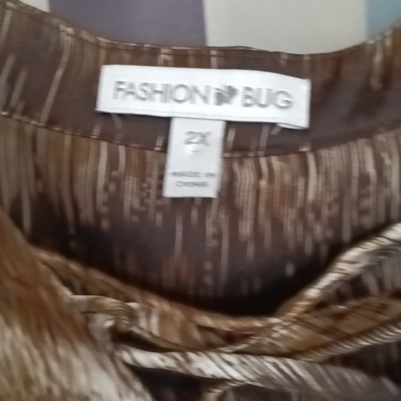 FINAL PRICE FASHION BUG beautiful brown, tan & beige laced up blouse Size 2X - Picture 2 of 3
